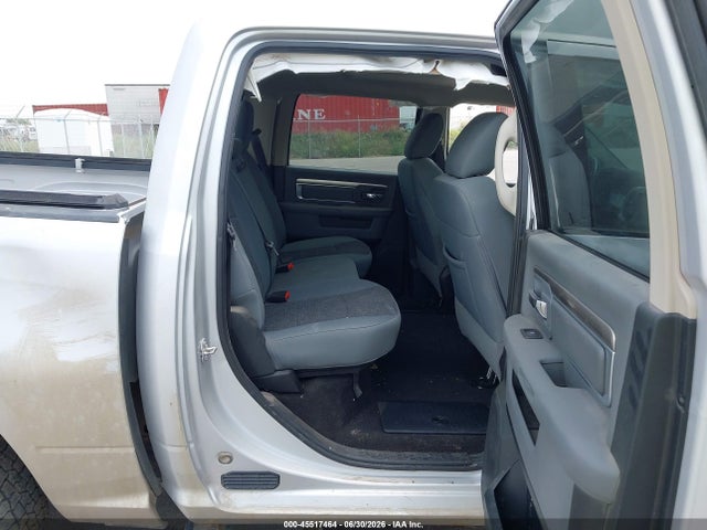 45517464 :رقم المزاد ، 1C6RR7LG5HS681844 vin ، 2017 Ram 1500 Big Horn  4x4 5'7 Box مزاد بيع