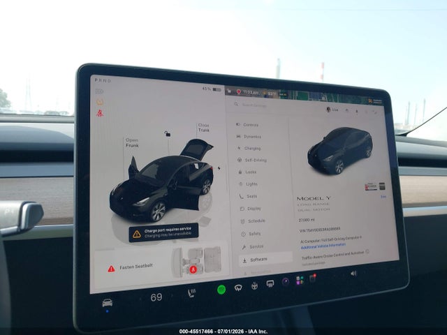2024 Tesla Model Y Long Range Dual Motor All-wheel Drive მანქანა იყიდება აუქციონზე, vin: 7SAYGDEE9RA286665, აუქციონის ნომერი: 45517466