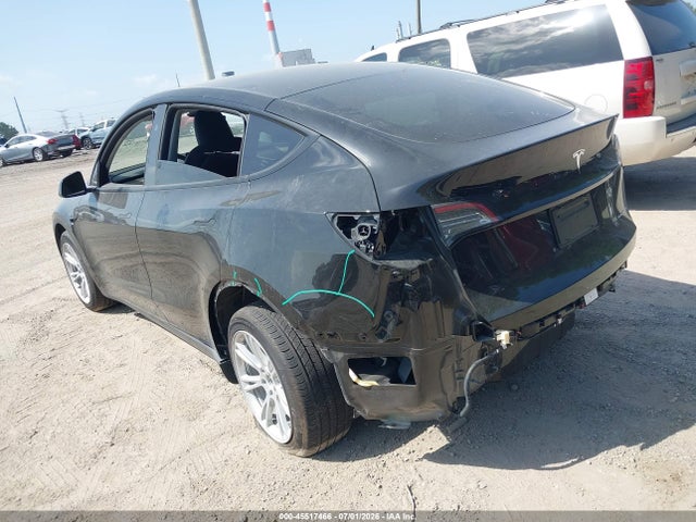 2024 Tesla Model Y Long Range Dual Motor All-wheel Drive მანქანა იყიდება აუქციონზე, vin: 7SAYGDEE9RA286665, აუქციონის ნომერი: 45517466