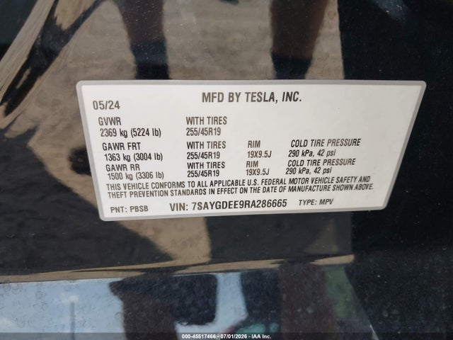 2024 Tesla Model Y Long Range Dual Motor All-wheel Drive მანქანა იყიდება აუქციონზე, vin: 7SAYGDEE9RA286665, აუქციონის ნომერი: 45517466