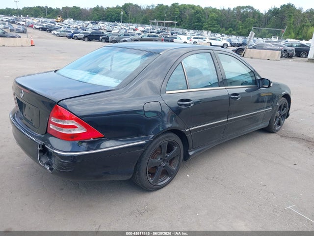 Продажа на аукционе авто 2002 Mercedes-benz C 32 Amg, vin: WDBRF65J12F217999, номер лота: 45517485