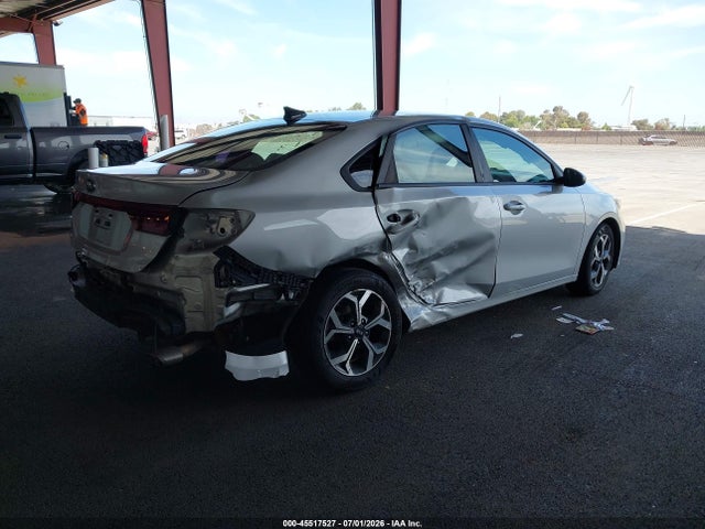 KIA Forte Lxs 2021 3KPF24AD8ME285556 Image 4