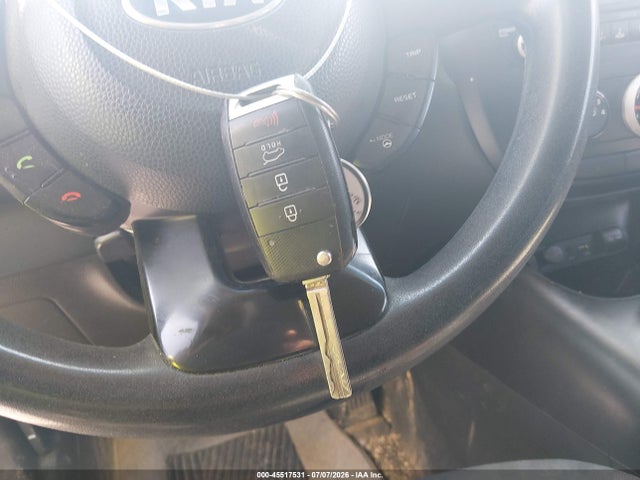 KIA Soul 2016 KNDJN2A20G7298360 Image 11