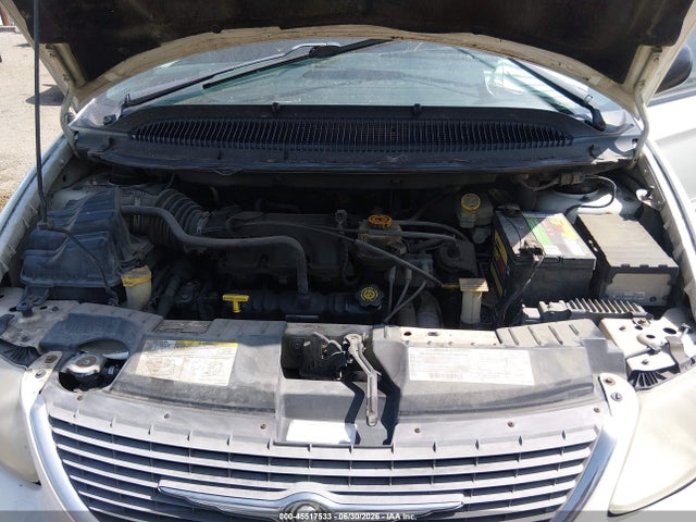 Продаж на аукціоні авто 2002 Chrysler Town & Country Limited, vin: 2C8GP64L02R630495, номер лоту: 45517533