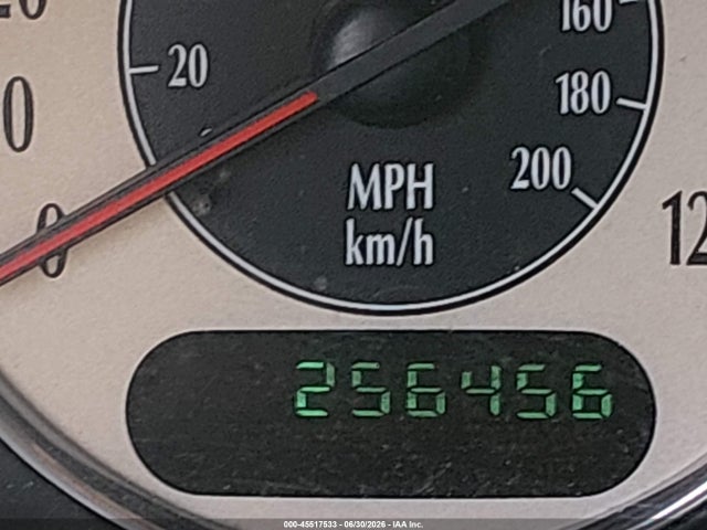 Продаж на аукціоні авто 2002 Chrysler Town & Country Limited, vin: 2C8GP64L02R630495, номер лоту: 45517533