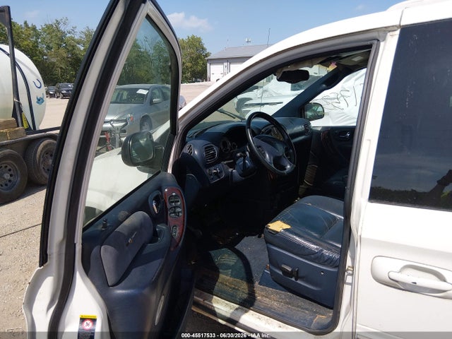 Продаж на аукціоні авто 2002 Chrysler Town & Country Limited, vin: 2C8GP64L02R630495, номер лоту: 45517533