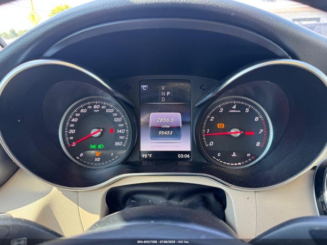 45517558 :رقم المزاد ، WDC0G4JB8JV016447 vin ، 2018 Mercedes-benz Glc 300 مزاد بيع