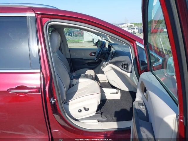 45517564 :رقم المزاد ، 2C4RC1GG7HR839720 vin ، 2017 Chrysler Pacifica Limited مزاد بيع
