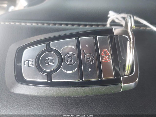 Продажа на аукционе авто 2025 Ford Expedition Platinum, vin: 1FMJU1MG6SEA40364, номер лота: 45517623