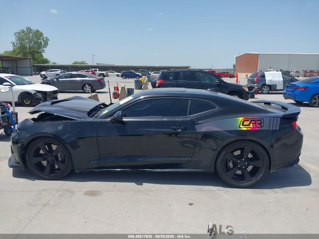 Auction sale of the 2018 Chevrolet Camaro Zl1, vin: 1G1FK1R69J0137806, lot number: 45517630