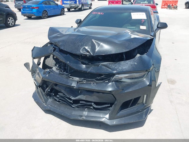 Auction sale of the 2018 Chevrolet Camaro Zl1, vin: 1G1FK1R69J0137806, lot number: 45517630