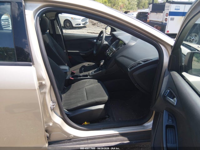 2017 Ford Focus Sel მანქანა იყიდება აუქციონზე, vin: 1FADP3H29HL238417, აუქციონის ნომერი: 45517669