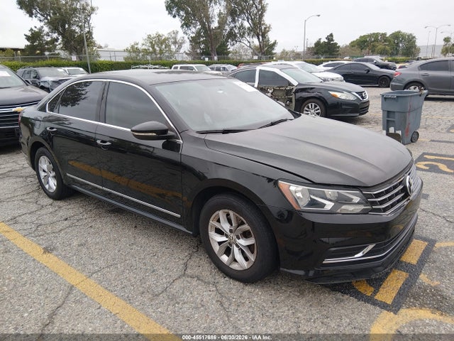 Продажа на аукционе авто 2016 Volkswagen Passat 1.8t S, vin: 1VWAT7A30GC023619, номер лота: 45517686