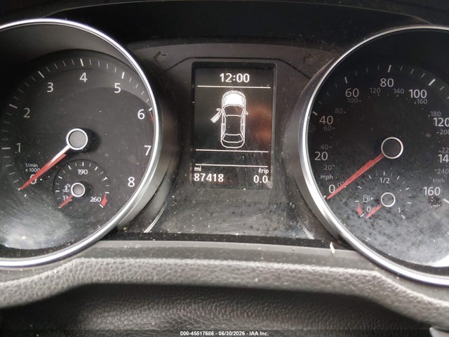 1VWAT7A30GC023619 Volkswagen Passat 1.8t S