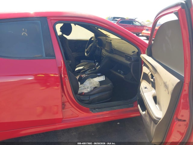 45517692 :رقم المزاد ، KMHTG6AF7KU003290 vin ، 2019 Hyundai Veloster 2.0 Premium مزاد بيع
