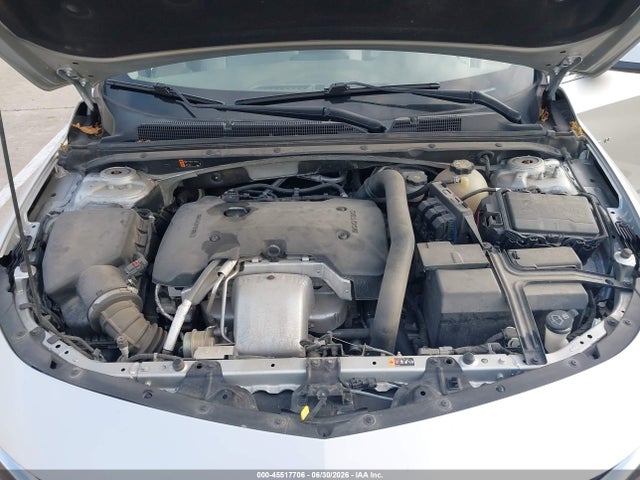 1G1ZE5SX4KF190944 Chevrolet Malibu Premier
