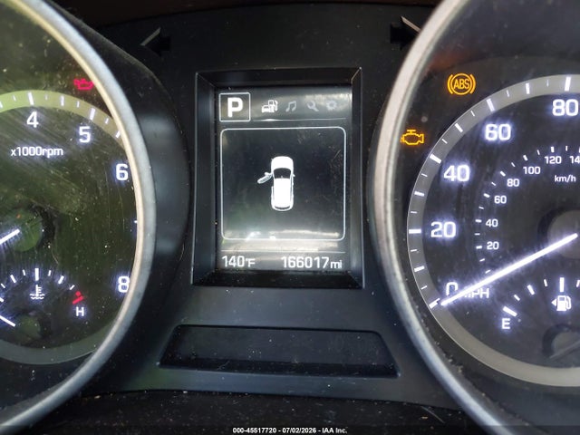 45517720 :رقم المزاد ، KM8SM4HFXHU225006 vin ، 2017 Hyundai Santa Fe Se مزاد بيع
