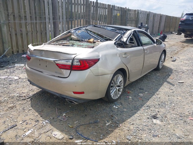 Lexus ES 350 2016 JTHBK1GG9G2217474 Image 4
