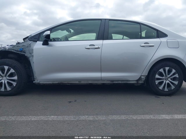 Toyota Corolla Hybrid Le 2022 JTDEAMDE6N3012577 Image 18