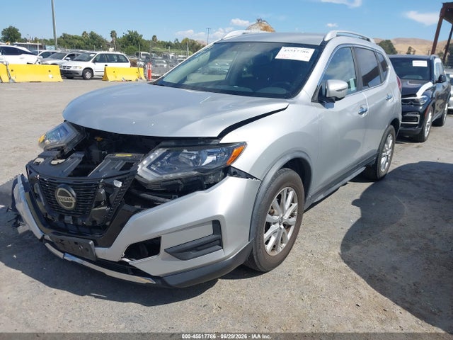 Nissan ROGUE SV 2018 JN8AT2MT4JW454542 Image 2