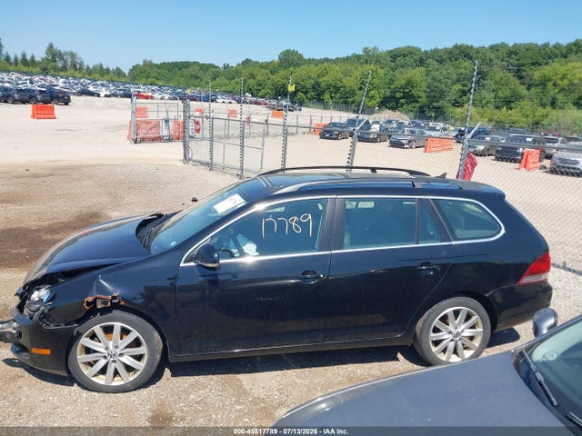 2011 Volkswagen Jetta Sportwagen 2.5l Se მანქანა იყიდება აუქციონზე, vin: 3VWPX7AJ9BM635063, აუქციონის ნომერი: 45517789