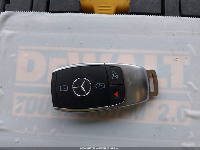 45517799 :رقم المزاد ، W1N0G6EB4NV335032 vin ، 2022 Mercedes-benz Amg Glc 43 4matic مزاد بيع