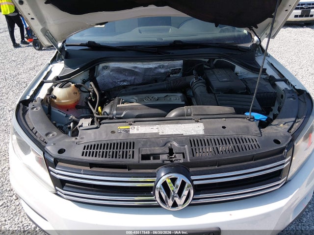Продаж на аукціоні авто 2017 Volkswagen Tiguan 2.0t/2.0t S, vin: WVGBV7AX4HK005048, номер лоту: 45517849