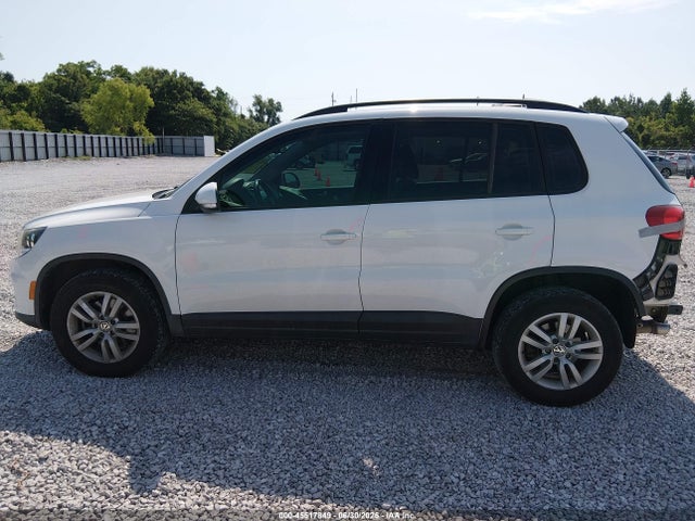 Продаж на аукціоні авто 2017 Volkswagen Tiguan 2.0t/2.0t S, vin: WVGBV7AX4HK005048, номер лоту: 45517849