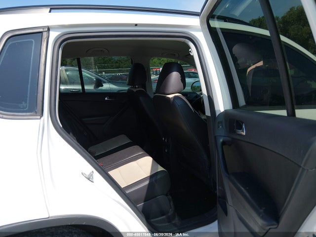 Продаж на аукціоні авто 2017 Volkswagen Tiguan 2.0t/2.0t S, vin: WVGBV7AX4HK005048, номер лоту: 45517849