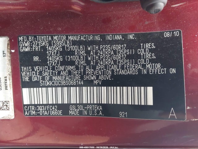 45517850 :رقم المزاد ، 5TDKK3DC9BS068144 vin ، 2011 Toyota Sienna Le V6 مزاد بيع