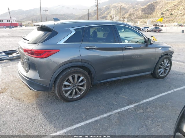 45517855 :رقم المزاد ، 3PCAJ5M3XLF113219 vin ، 2020 Infiniti Qx50 Luxe Awd مزاد بيع