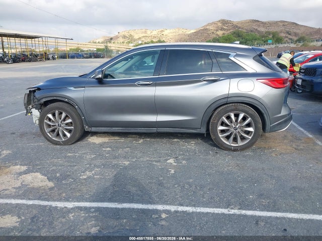 45517855 :رقم المزاد ، 3PCAJ5M3XLF113219 vin ، 2020 Infiniti Qx50 Luxe Awd مزاد بيع