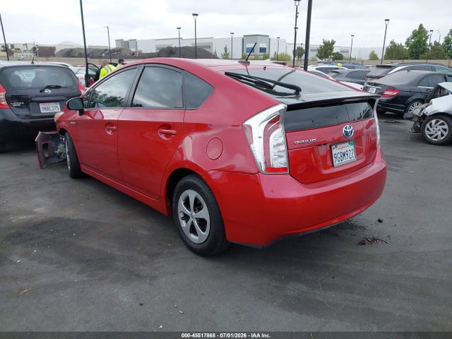 Auction sale of the 2015 Toyota Prius Three, vin: JTDKN3DUXF0442530, lot number: 45517868