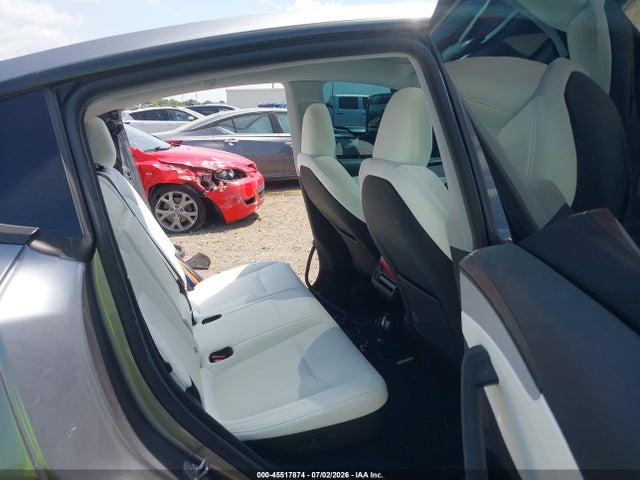 7SAYGDEE1TF444619 Tesla Model Y All-wheel Drive/long Range Launch Series/premium All-wheel Drive