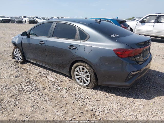 Продажа на аукционе авто 2021 Kia Forte Fe, vin: 3KPF24AD5ME373240, номер лота: 45517885