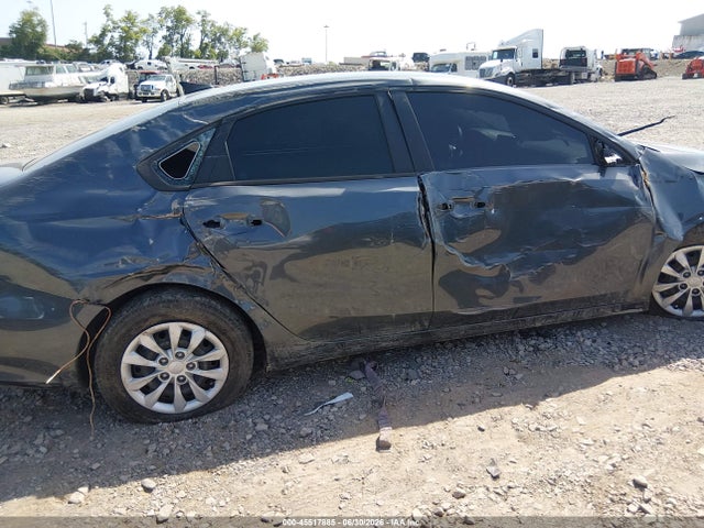 Продажа на аукционе авто 2021 Kia Forte Fe, vin: 3KPF24AD5ME373240, номер лота: 45517885