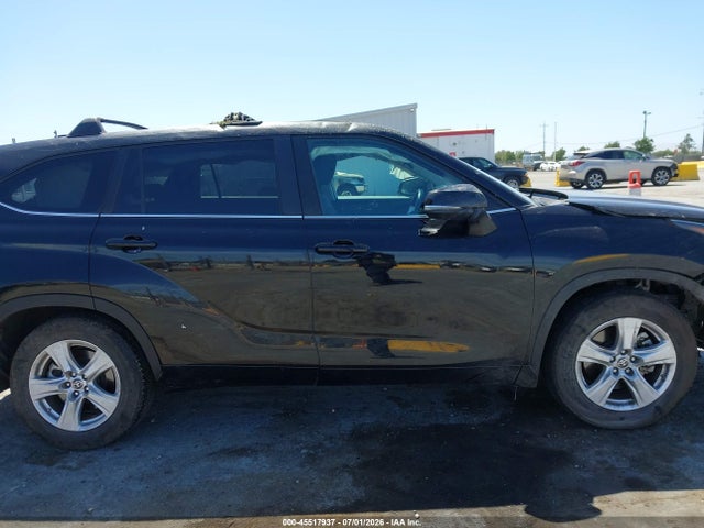 5TDKDRAH2PS521749 Toyota Highlander Le