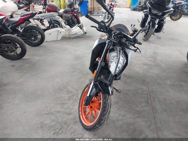 MD2JPJ400MC266276 KTM 390 Duke