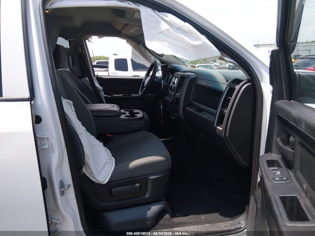 45518013 :رقم المزاد ، 1C6RR7FT8KS551380 vin ، 2019 Ram 1500 Classic Express  4x4 6'4 Box مزاد بيع