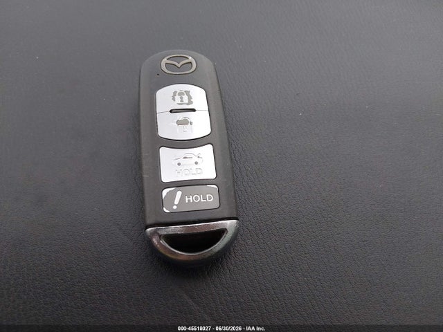 JM1BM1U74F1226572 Mazda Mazda3 I Sport