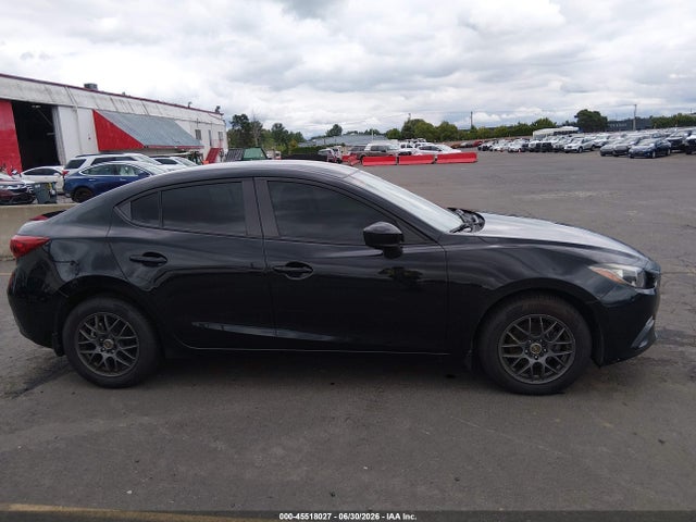 JM1BM1U74F1226572 Mazda Mazda3 I Sport