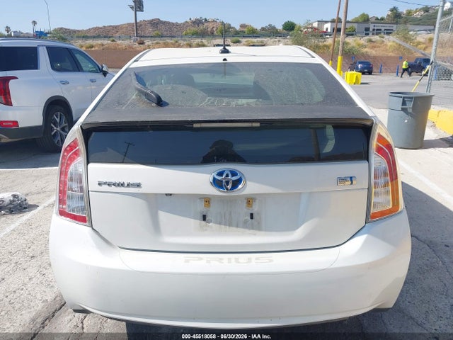 Toyota Prius Five 2014 JTDKN3DU1E1817326 Image 16