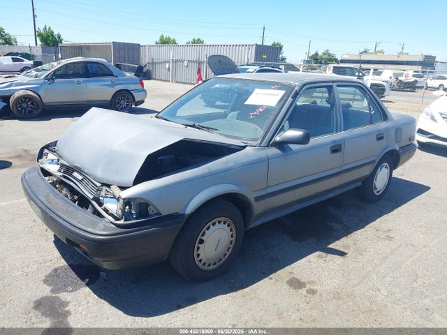 45518060 :رقم المزاد ، 1NXAE94A6LZ160938 vin ، 1990 Toyota Corolla Dlx مزاد بيع