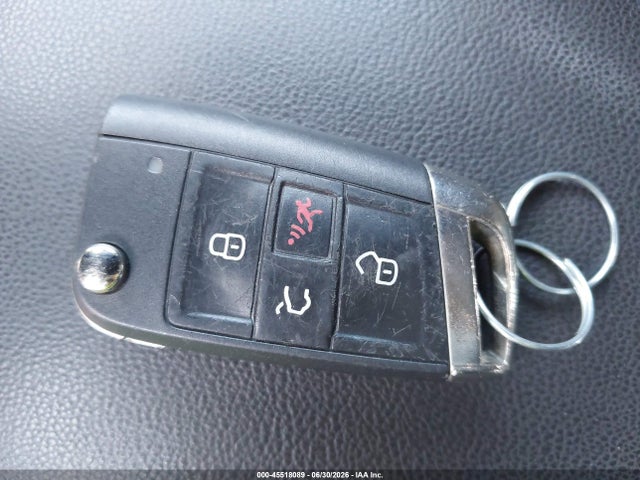 3VW4T7AU7FM090429 Volkswagen Golf Gti 2.0t Se 4-door