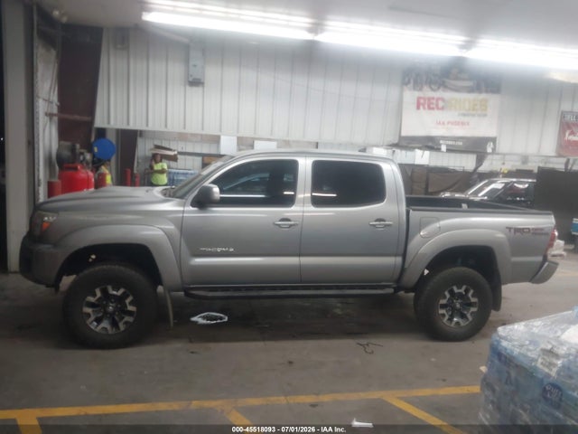 Toyota Tacoma Base V6 2014 3TMLU4EN8EM145692 Image 14