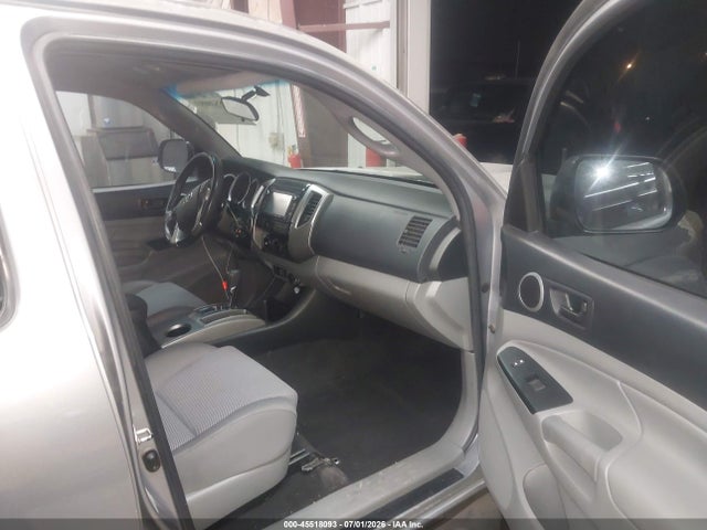 Toyota Tacoma Base V6 2014 3TMLU4EN8EM145692 Image 5