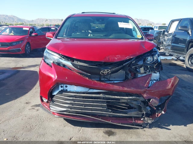 Toyota SIENNA XLE 2026 5TDYRKECXTS311718 Image 12