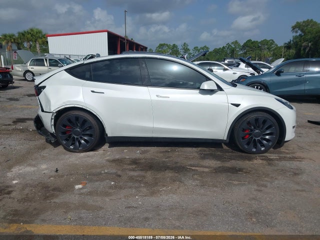 Продаж на аукціоні авто 2024 Tesla Model Y Performance Dual Motor All-wheel Drive, vin: 7SAYGDEF0RF046545, номер лоту: 45518189