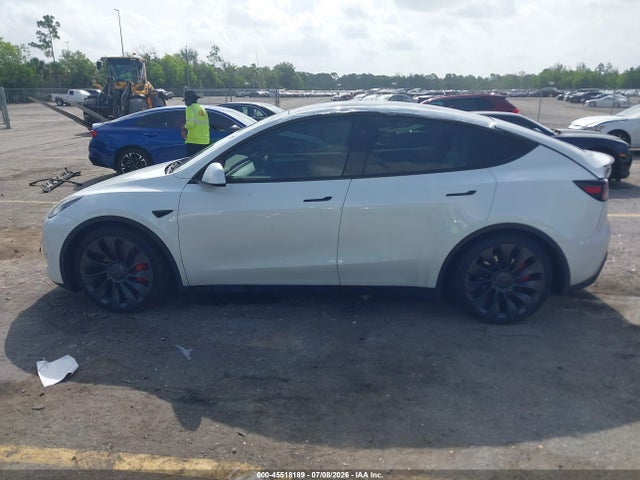 Продаж на аукціоні авто 2024 Tesla Model Y Performance Dual Motor All-wheel Drive, vin: 7SAYGDEF0RF046545, номер лоту: 45518189