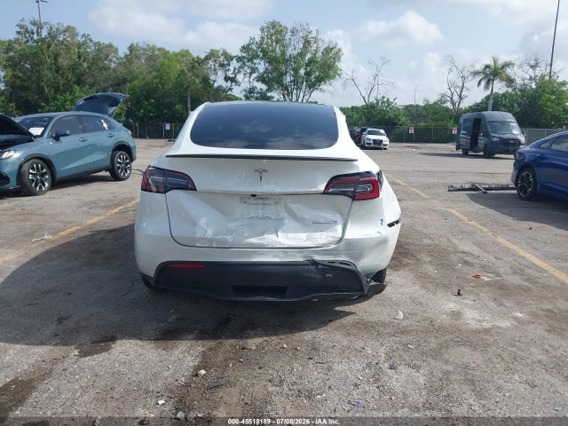 Продаж на аукціоні авто 2024 Tesla Model Y Performance Dual Motor All-wheel Drive, vin: 7SAYGDEF0RF046545, номер лоту: 45518189
